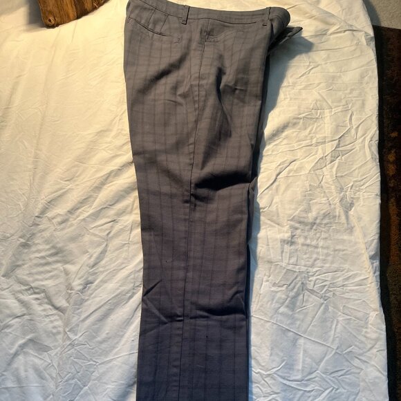 Gloria Vanderbilt Slacks size 6 - Picture 4 of 6